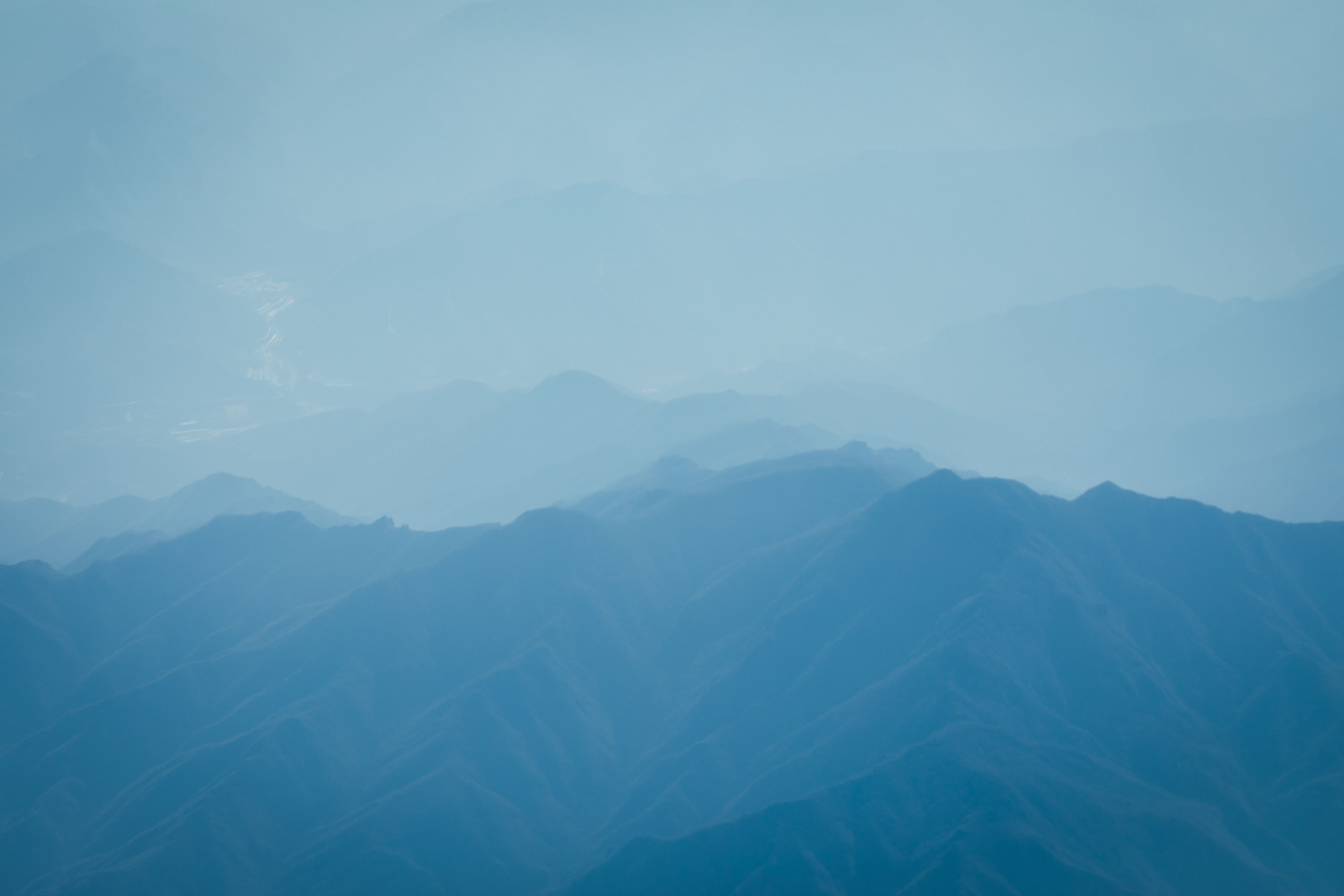 Wolken und Berge